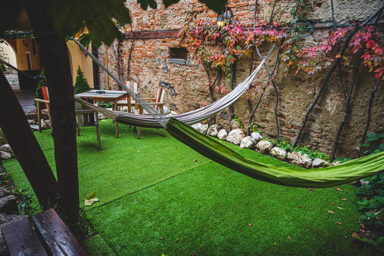 Luky13 Apartment บราชอฟ ภายนอก รูปภาพ