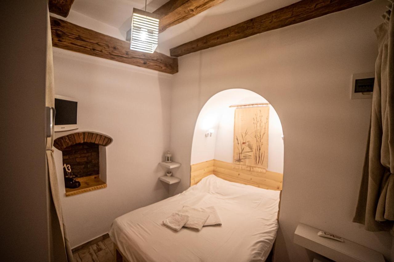 Luky13 Apartment บราชอฟ ภายนอก รูปภาพ